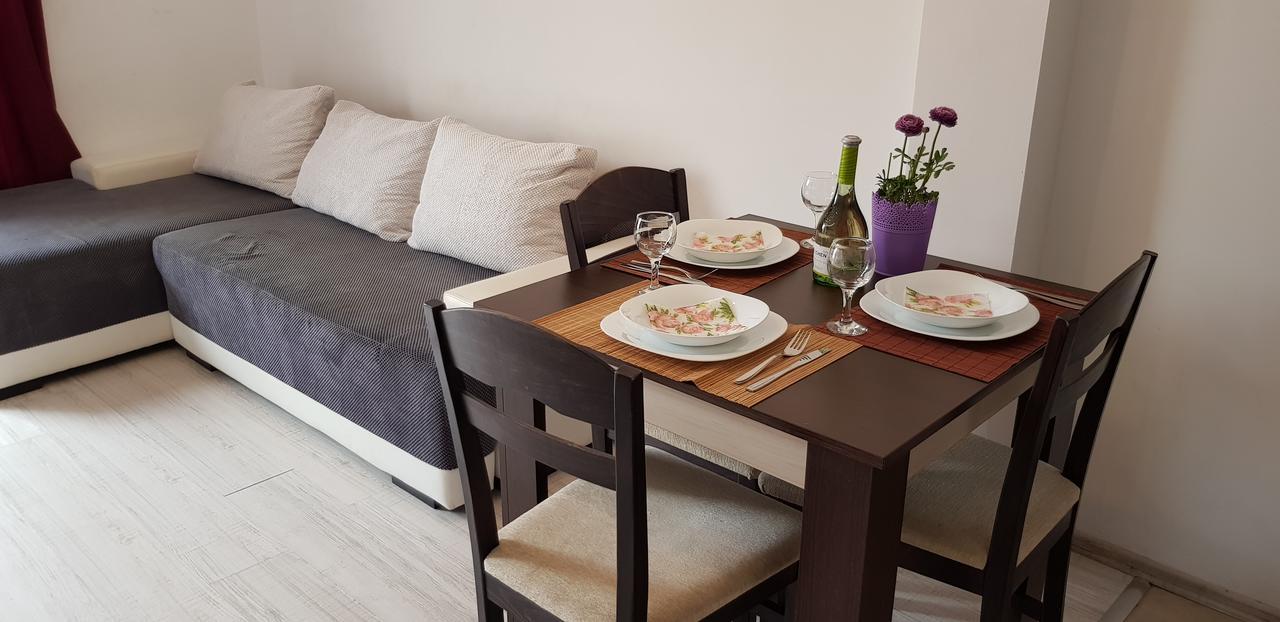 Family Aparthotel Vintegra Burgas Ngoại thất bức ảnh