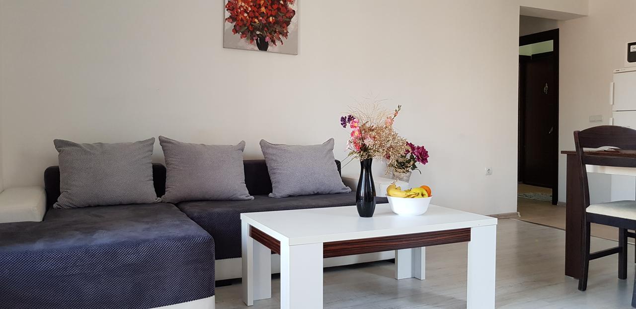 Family Aparthotel Vintegra Burgas Ngoại thất bức ảnh