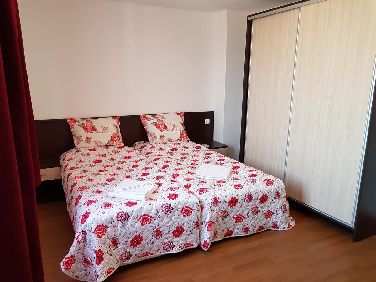 Family Aparthotel Vintegra Burgas Ngoại thất bức ảnh