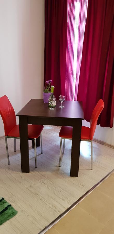 Family Aparthotel Vintegra Burgas Ngoại thất bức ảnh