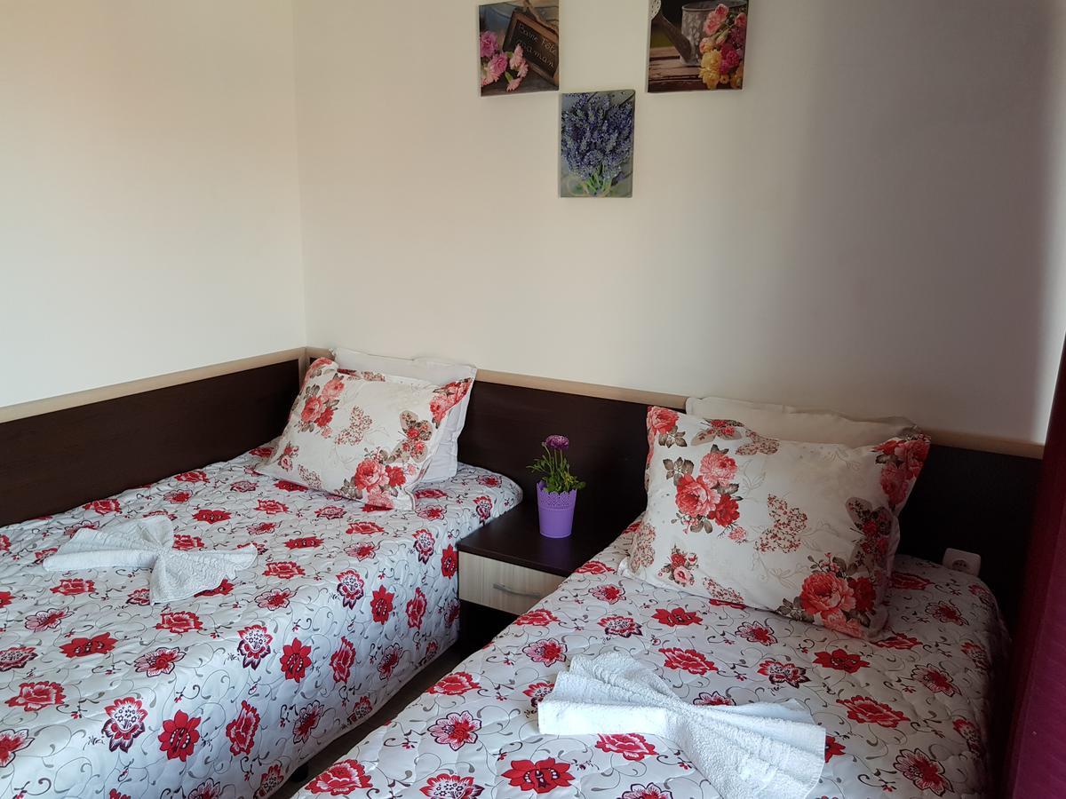 Family Aparthotel Vintegra Burgas Ngoại thất bức ảnh