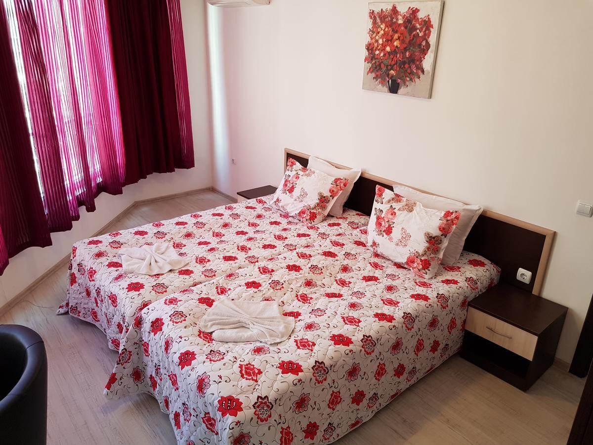Family Aparthotel Vintegra Burgas Ngoại thất bức ảnh