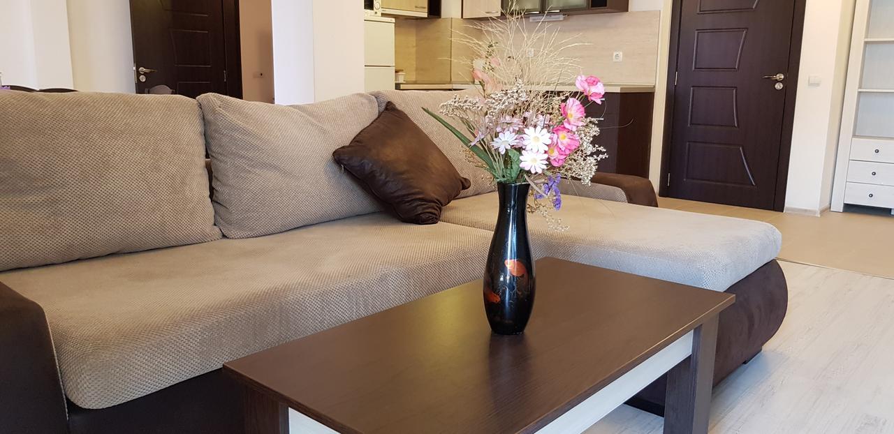 Family Aparthotel Vintegra Burgas Ngoại thất bức ảnh
