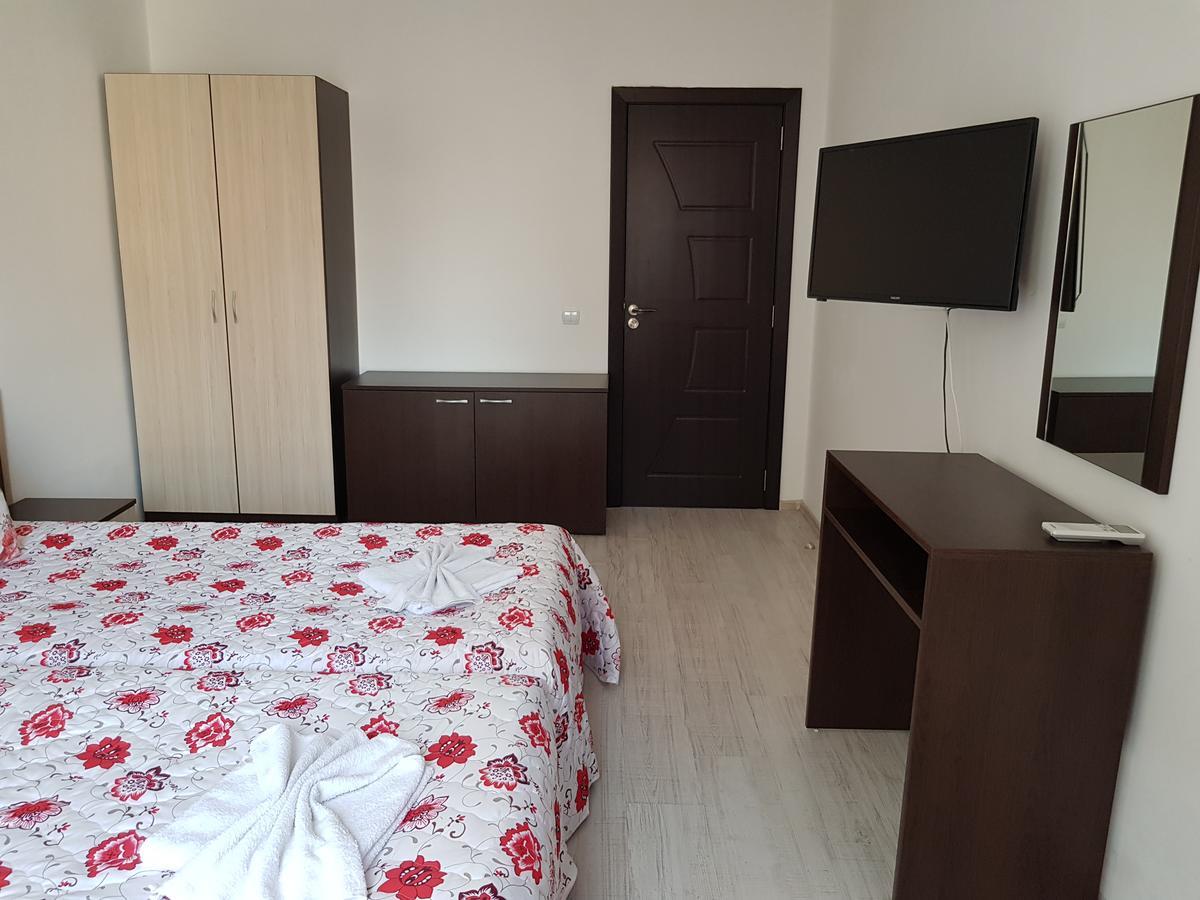 Family Aparthotel Vintegra Burgas Ngoại thất bức ảnh