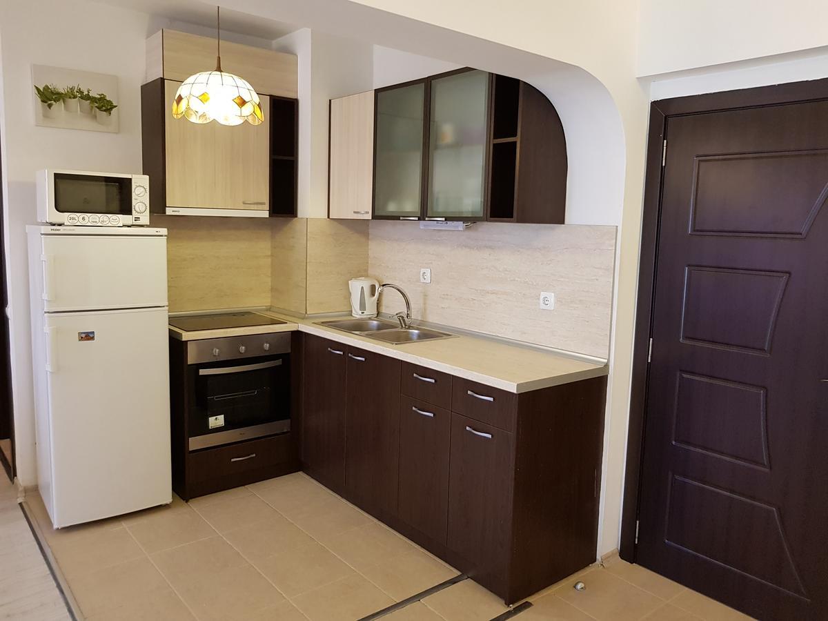 Family Aparthotel Vintegra Burgas Ngoại thất bức ảnh