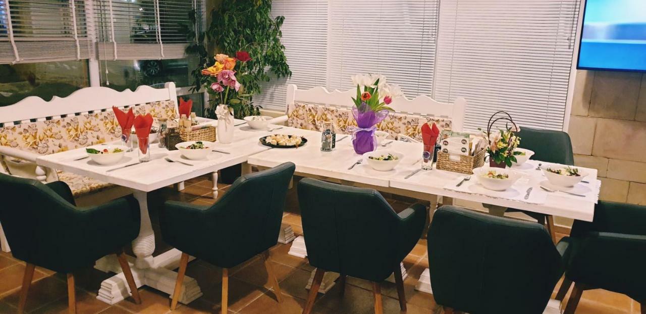 Family Aparthotel Vintegra Burgas Ngoại thất bức ảnh